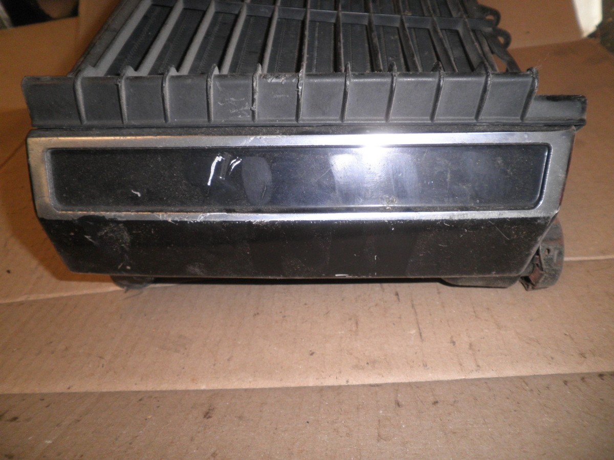 Radiateur Pour Honda VFS 750 / VFC 750 - Occasion En état De Marche