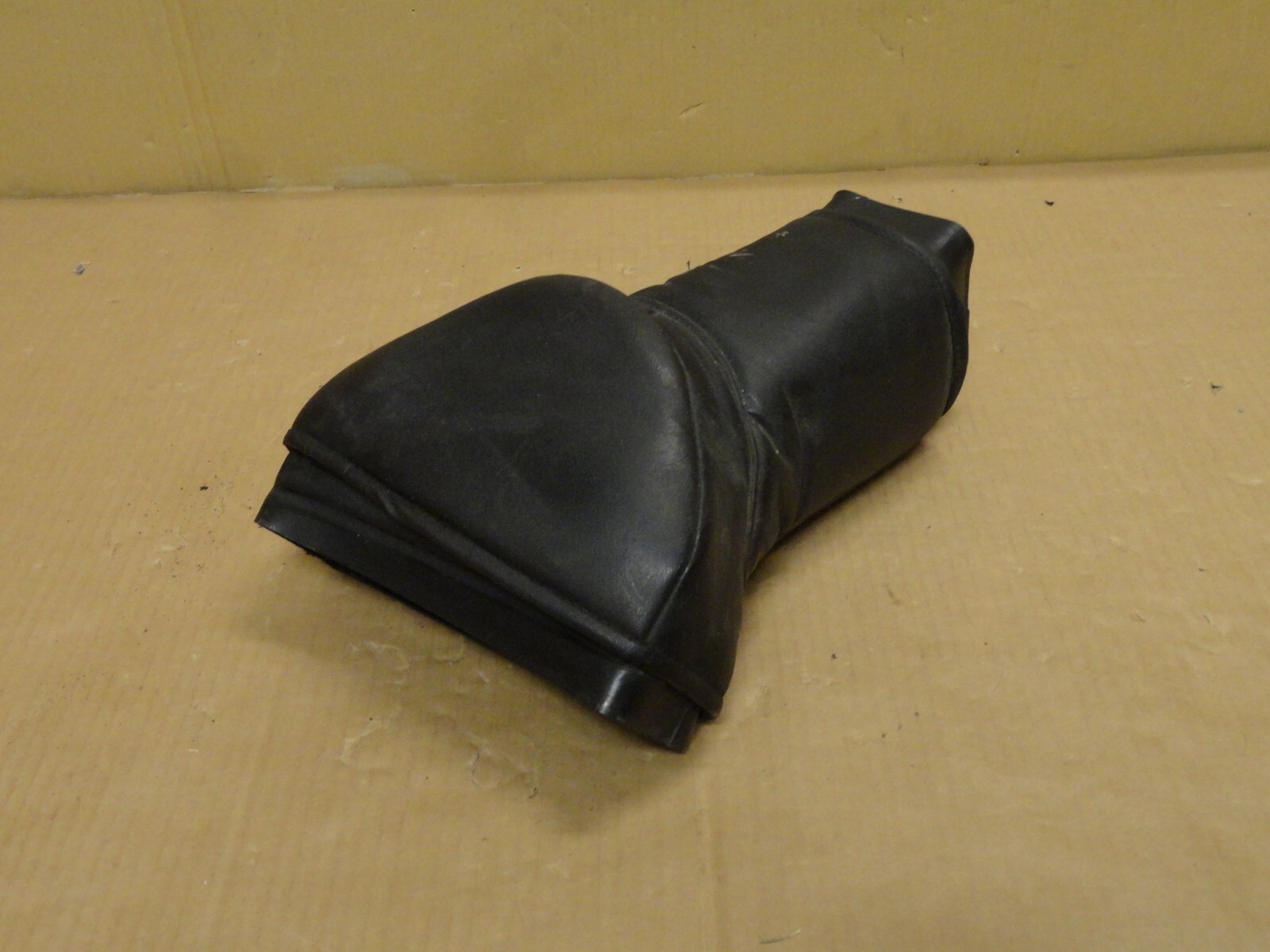 1967 - 1980 Rolls Royce Silver Shadow II OEM Gas Petrol Air Intake Tube PCA1313