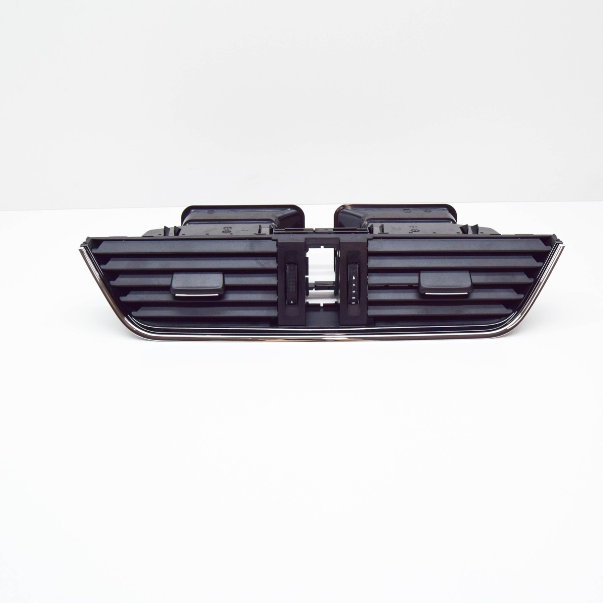 Skoda Octavia 5E MK3 Lüftungsgitter Armaturenbrett Mitte