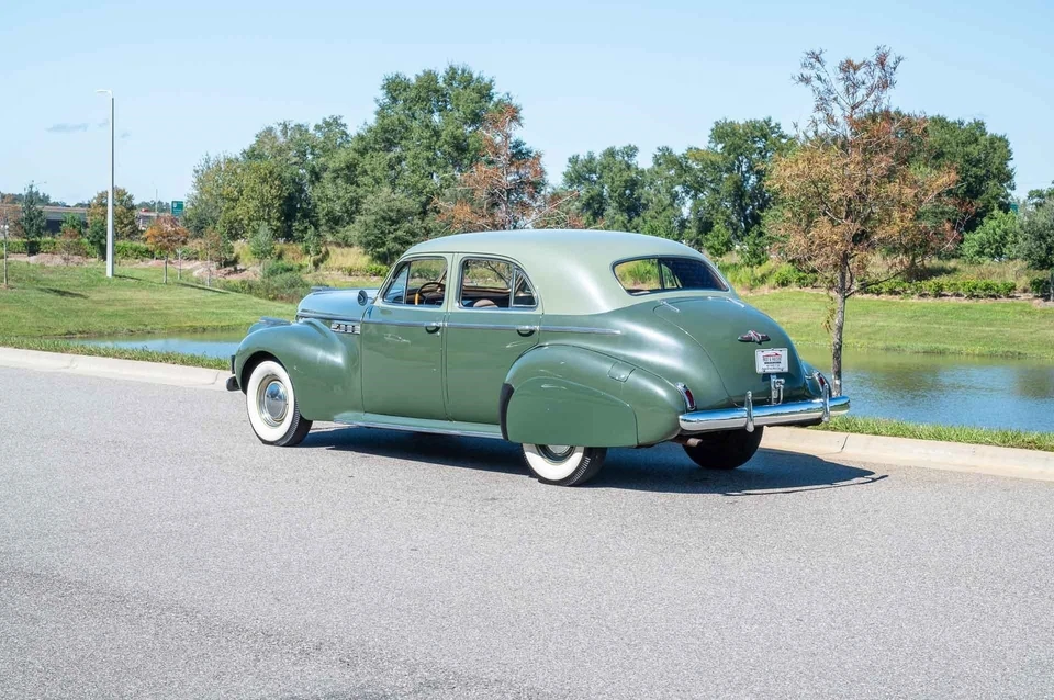 1940 Buick Roadmaster Sedan, Great Condition - Image 4 of 4