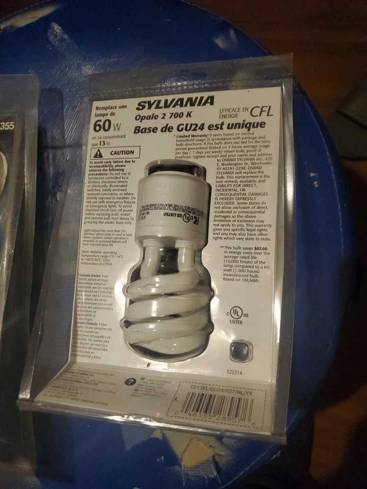 Sylvania 28957 Spiral Light Bulb 13W Replaces 60W T2 Compact GU24 Base - Image 2 of 4