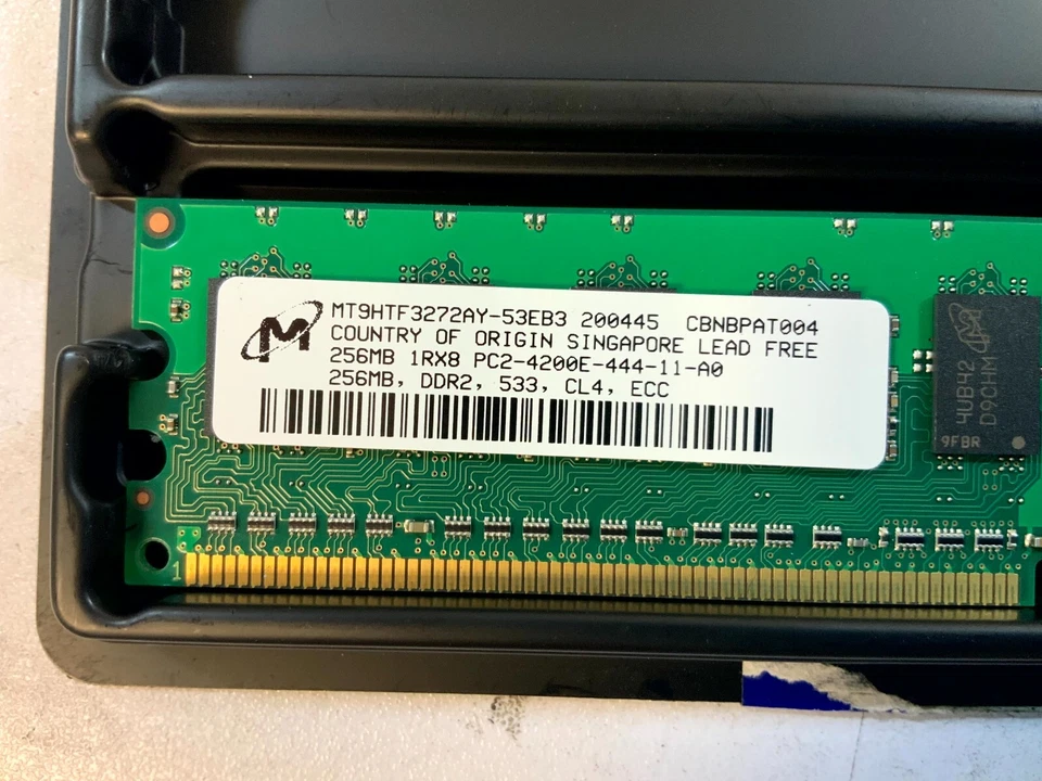 Micron MT9HTF3272AY-53EB3 UDIMM DDR2 SDRAM Module 256MB 240-Pin 533 Mhz (E5D*) - Image 2 of 2