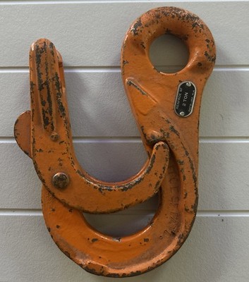 Vintage RENFROE SF SWL 2 Ton Industrial Machinery Lift Hook self closes w/ load