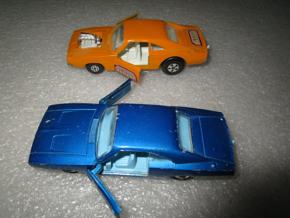 2 Matchbox 1971 K-22 Dodge Charger King Size & Dodge Dragster Speed King - Image 3 of 4