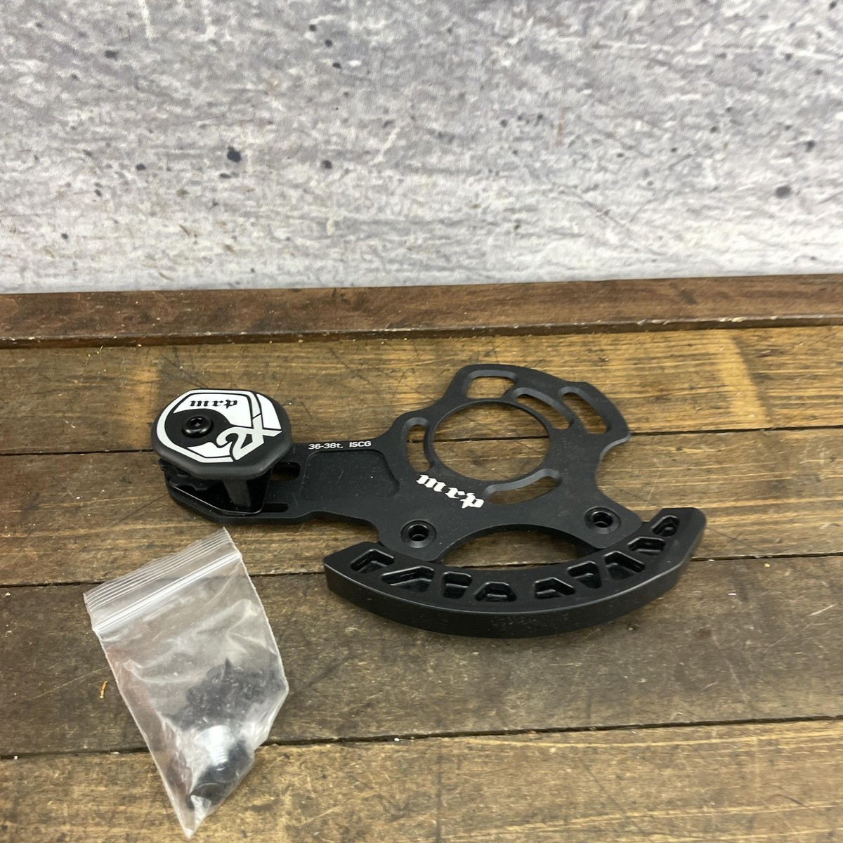 MRP 2x ISCG Chain Guide Bash Guard 36-38T Black MTB with Hardware