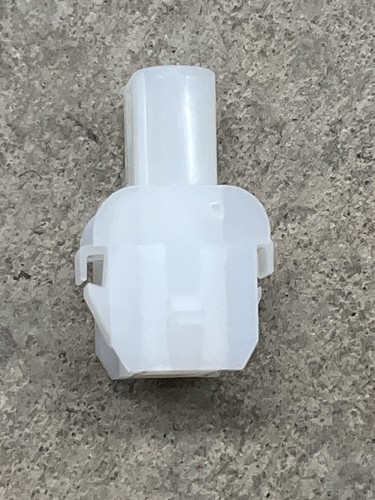 TE AMP 2-position MATE-N-LOK Power Female Cap Connector Housings Qty-25 NEW - Picture 3 of 14