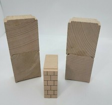 BRIO COMPATIBLE WOODEN RAISERS LOT SEE DESCRIPTION-