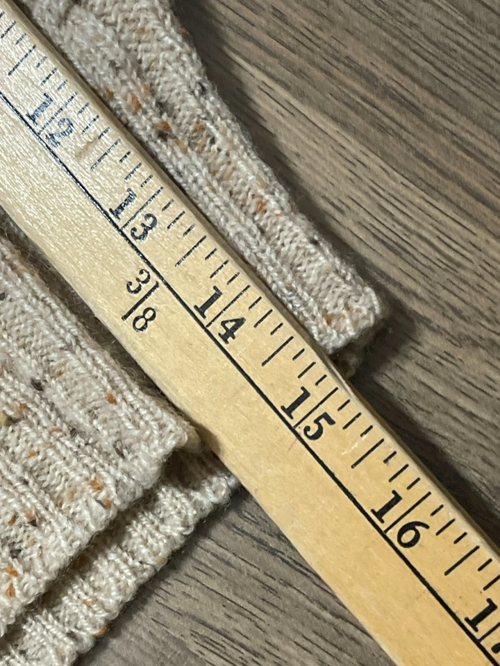 Jantzen Jacket, Men's Size Medium, Brown, V-neck, Pullover, Sleeveless - Image 4 of 4