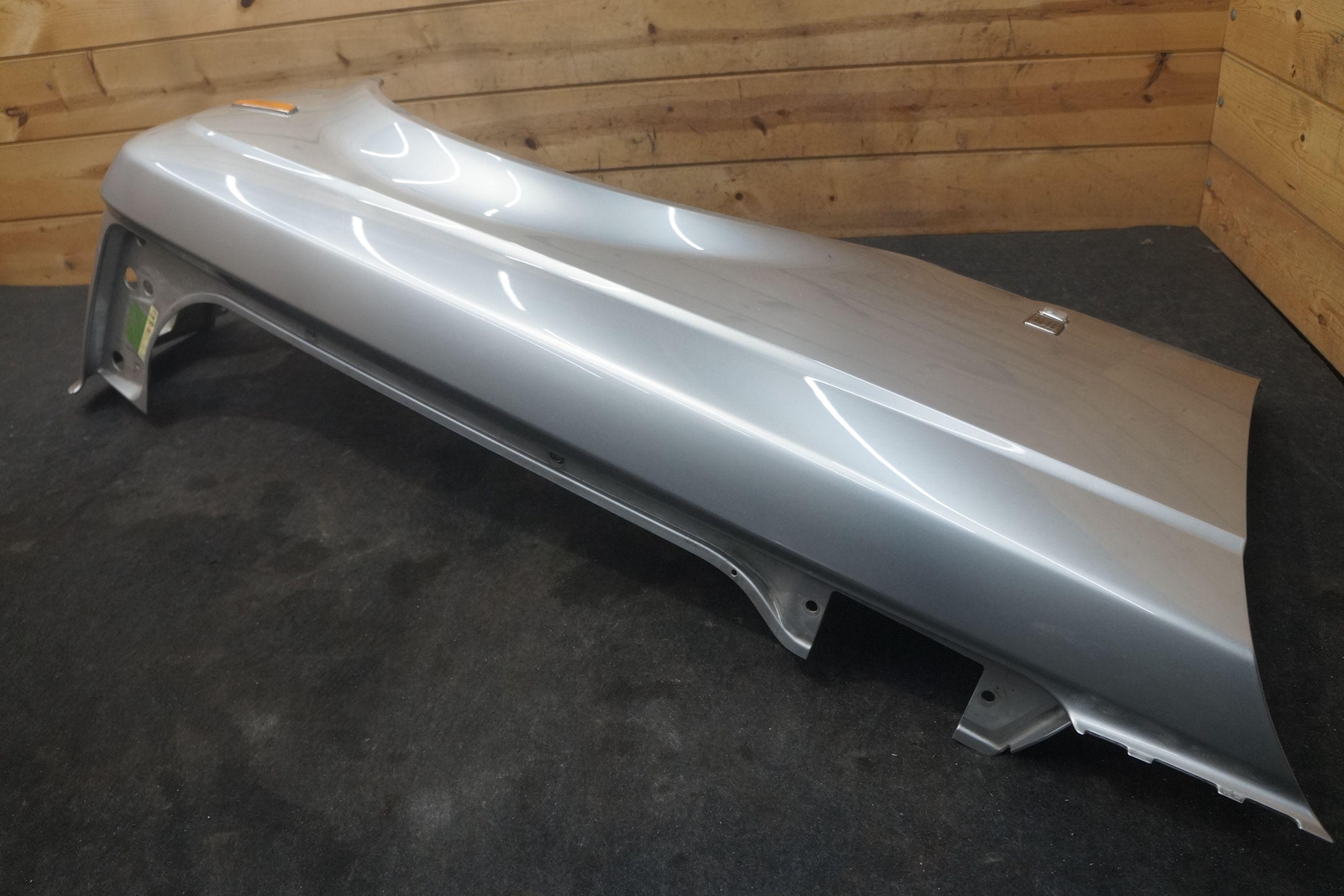 Front Right Passenger Fender Wing Panel Silver 41357040150 Rolls Royce Phantom
