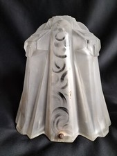 Muller Frères / Capeline/chapeau/vasque de lampe verre moulé pressé Art Déco N°1