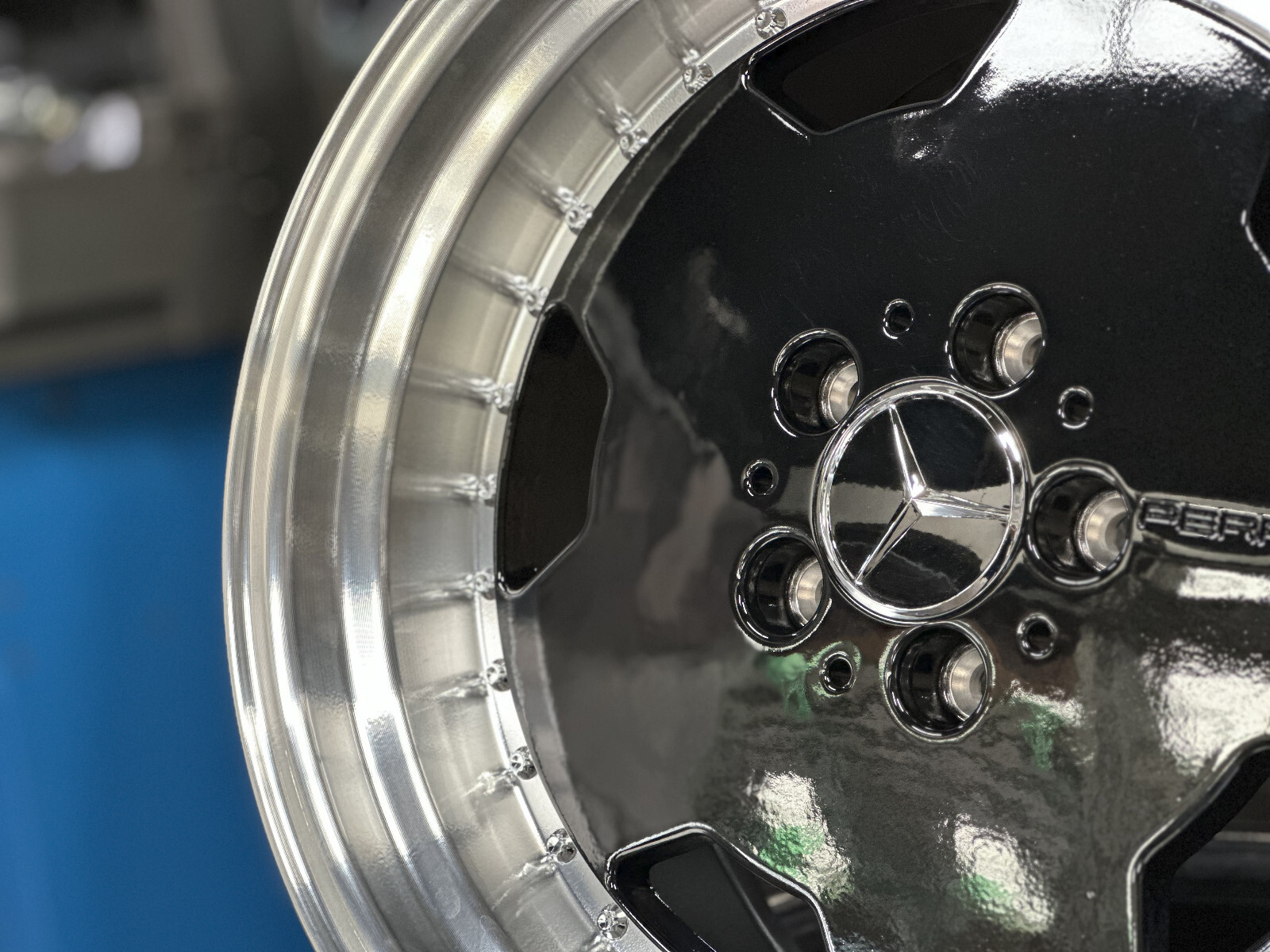 17x8j-17x9-5j-oz-aero-classic-amg-mercedes-wheel-set-of-4-r129-r107