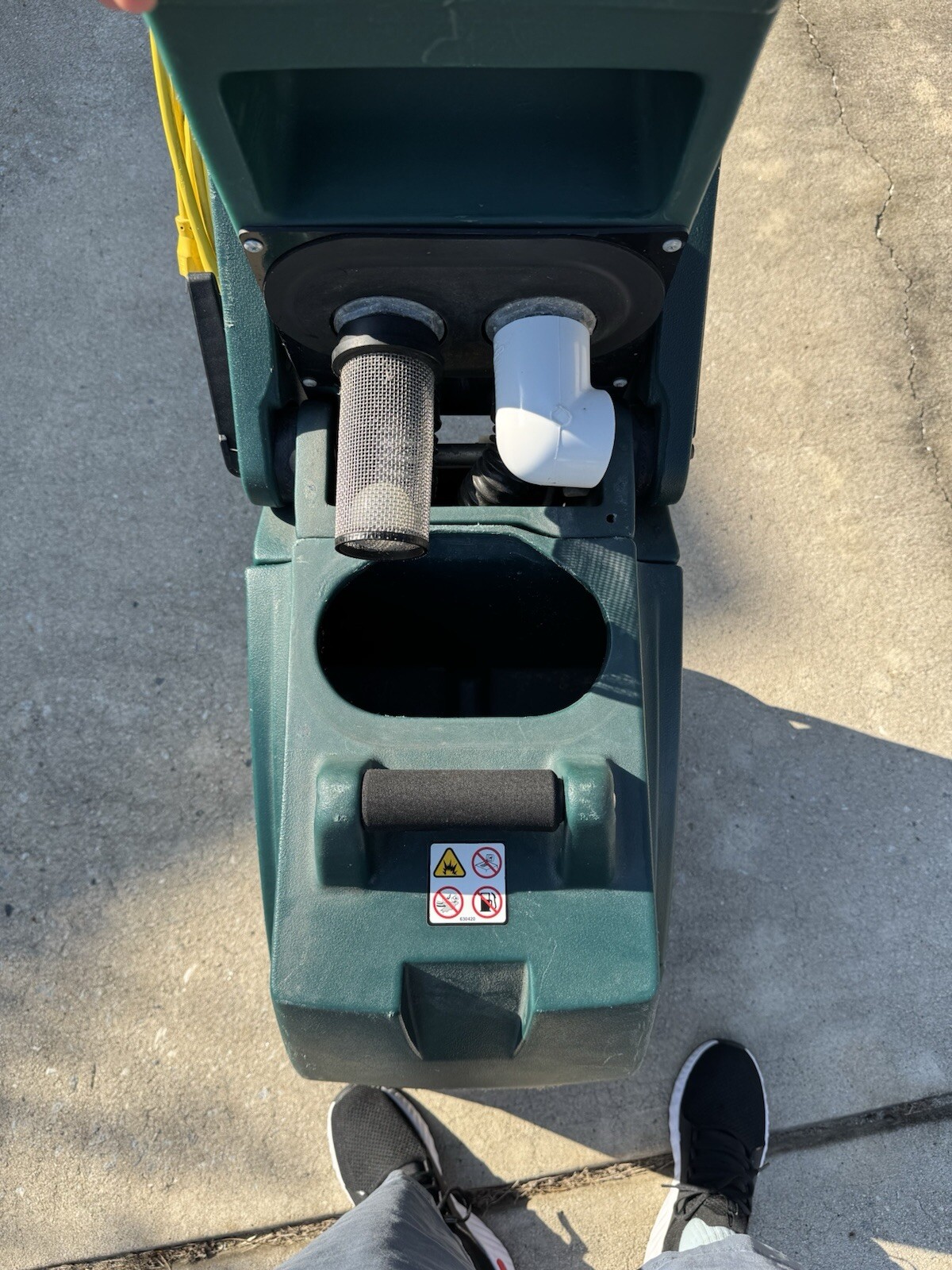 Nobles Marksmen  412 Carpet Cleaner