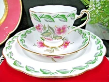 Roslyn tea cup and saucer trio Memphis pattern teacup floral pink England 1940s