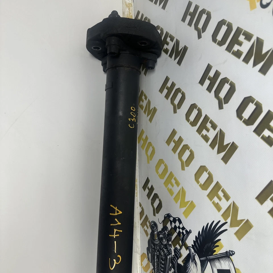 Mercedes C300 2009-2012 4Matic W204 sedán 3,0 L gasolina AWD eje de transmisión trasero 147 k OEM* Foto 4 de 4