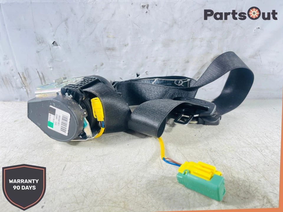 1998-2004 PORSCHE CAYENNE RIGHT FRONT Seat Belt OEM - Image 4 of 4