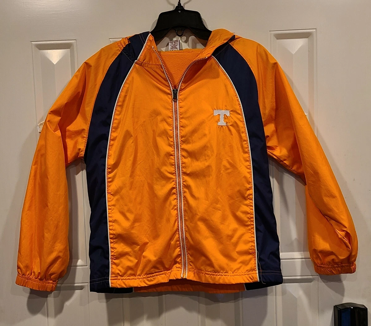 Tn windbreaker clearance