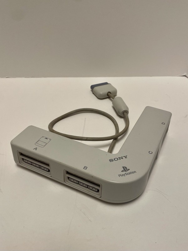 Sony PlayStation PS 1 One OEM Multiplayer Multitap Adapter SCPH-1070 white multi