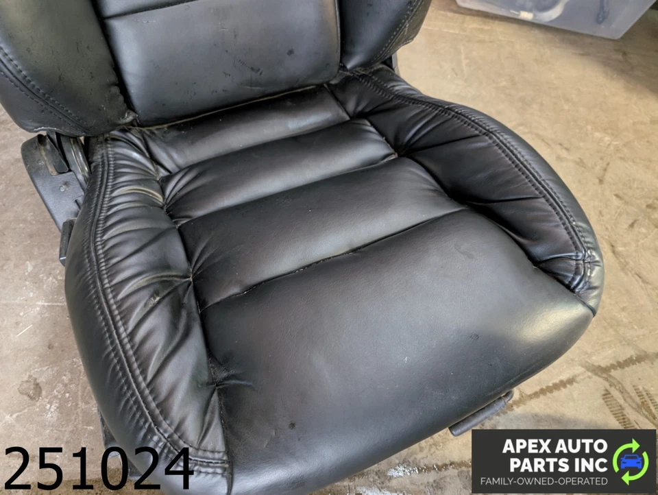 OEM 1988 Nissan 300ZX 3.0L Front Passenger Right Seat - Imagem 4 de 4