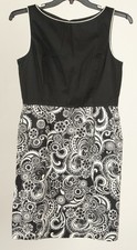 Tahari Arthur S Levine Dress Women’s 8 Black White Sheath Sleeveless Paisley 