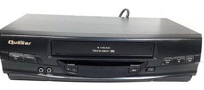 Quasar VHQ-40M Omnivision 4 Head VCR Player No Remote Excellent Condition