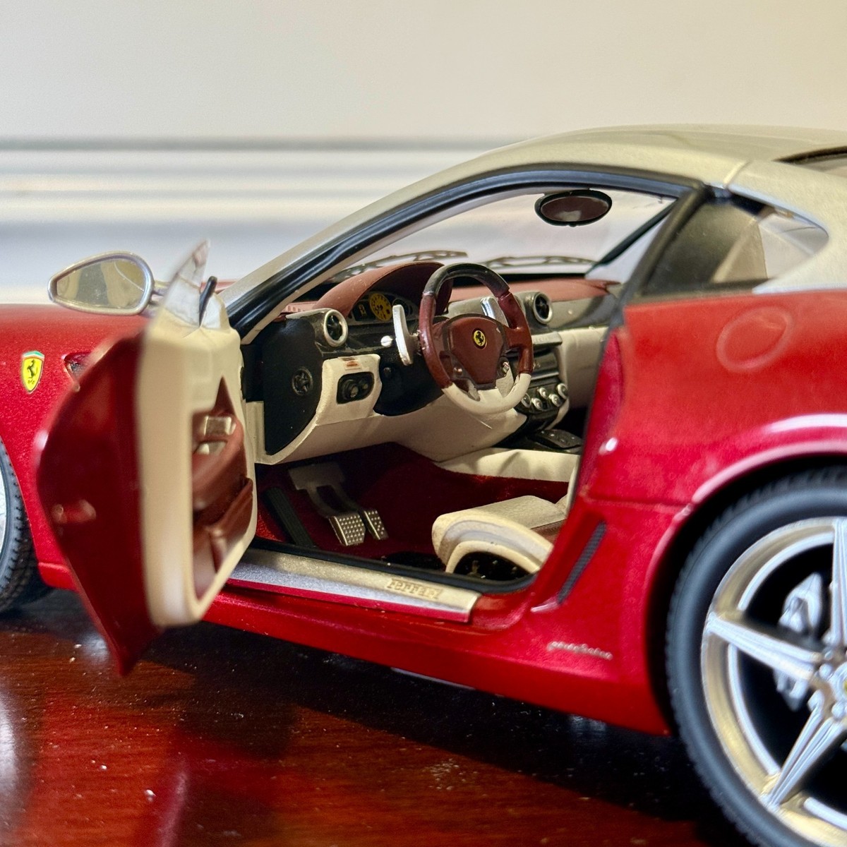 Hot Wheels Elite Ferrari 599 GTB Ruby Silver 1/18 Scale Diecast