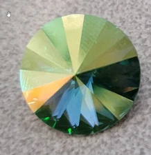 Swarovski Uranium Glass 18mm Green Peridot AB Rivoli Foil Back Round