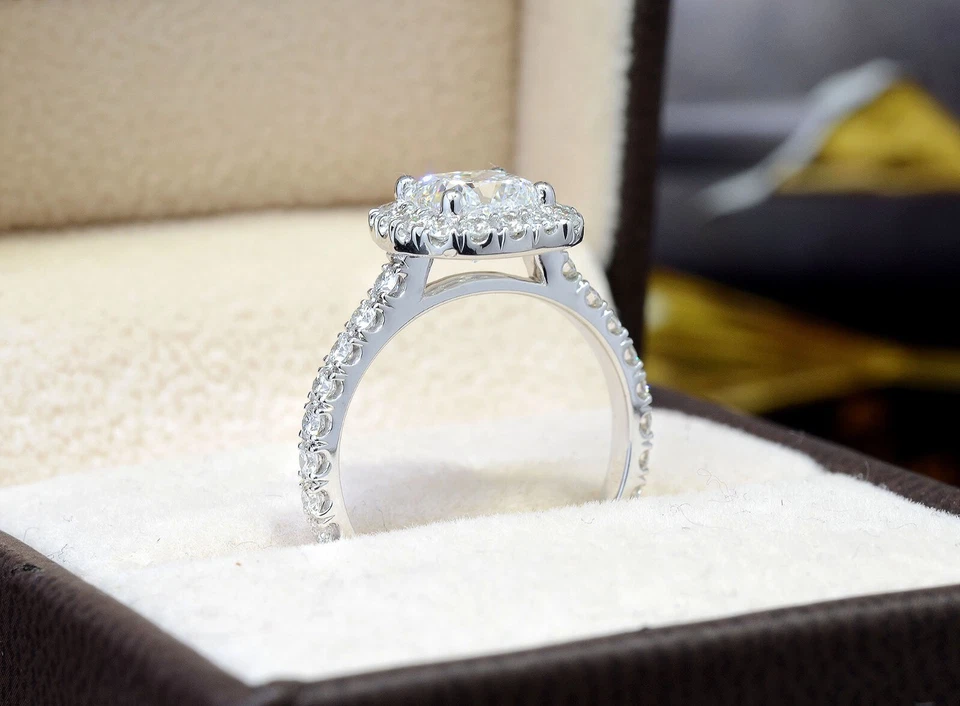 1.90 Ct Cushion U-Pave Diamond Ring Halo Engagement Ring GIA G,VS1 18K Natural  - Image 3 of 4