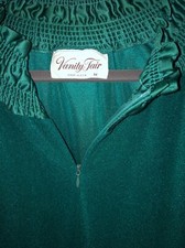 VTG Vanity Fair Green Med. Velour Long half zip Robe House Coat W/ Pockets