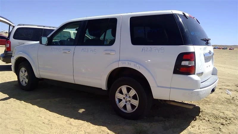 Puerta trasera derecha usada cristal trasero se adapta a: Ford Explorer 2009 exc. Privacidad Sport Trac Foto 4 de 4