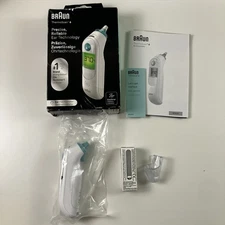 Braun ThermoScan 6 Ear Thermometer with Color-Coded Digital Display IRT6515
