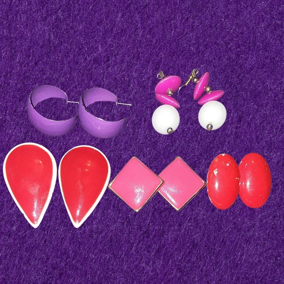 Pendientes llamativos vintage años 80 90 Y2k audaces retro geométricos perforados y con clip Foto 4 de 4