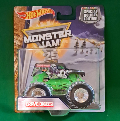Hot Wheels Monster Jam Grave Digger 25 Years Special Holiday Ed 2017 Green