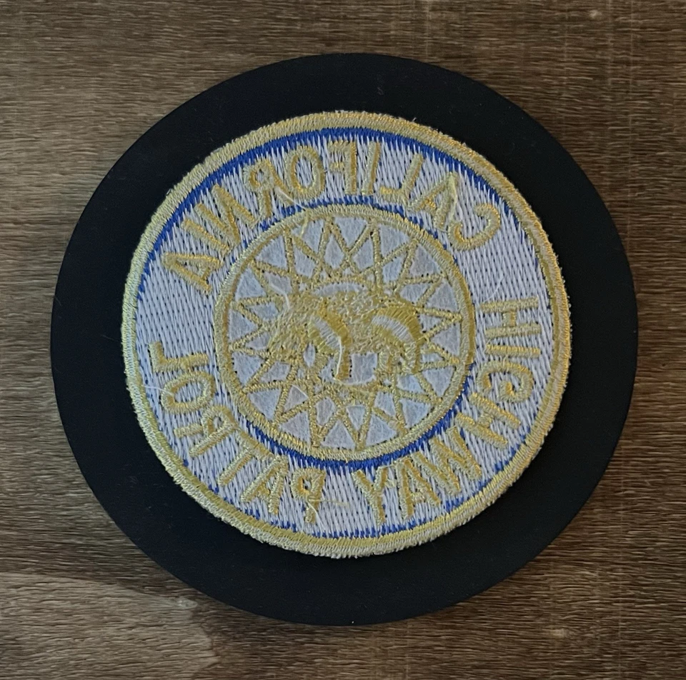 Parche de hombro de la Patrulla de Carreteras de California (CHP), vintage/memorabilia Foto 2 de 4