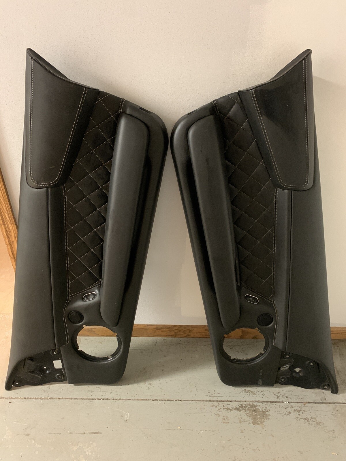  LAMBORGHINI MURCIELAGO ROADSTER INTERIOR DOOR PANELS Q-Citura Black/white