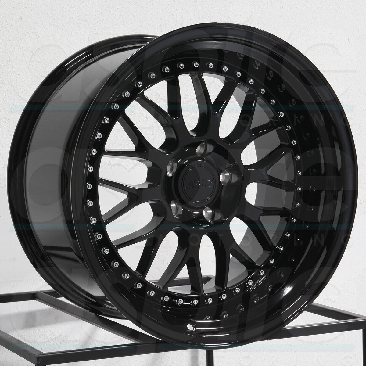 18x9.5 ESR SR01 Gloss Black Wheels 18