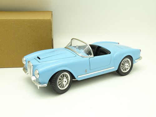 Miniatura Burago 1/18 1955 Lancia Aurélia B24 Spider - Italy | Frete grátis