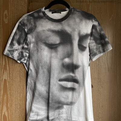   Rare Gradient Versace 3D Medusa head tshirt  