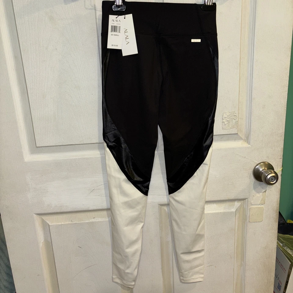 Alala Colorblock  Skinny Leggings Black/White Sz XS High Waist Yoga/Run - Image 2 of 4