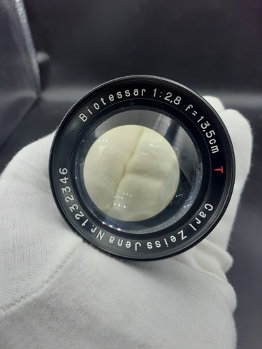 Lot 225 - A Carl Zeiss Jena Biotessar f/2.8 16.5cm