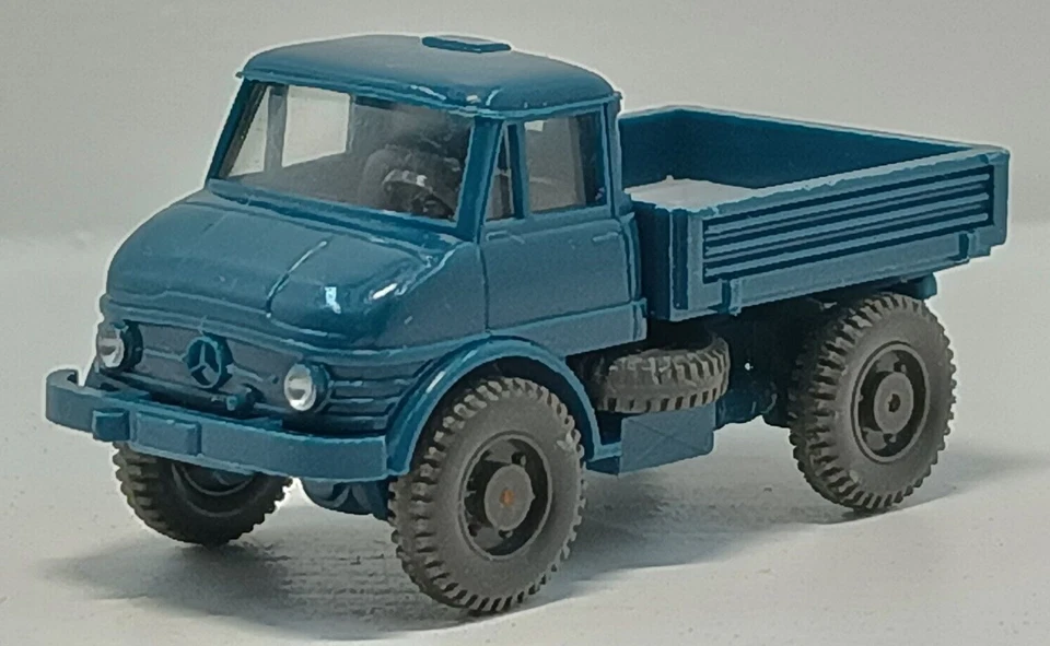 Wiking 1:87 - Unimog 406 , ozeanblau - CS 484/2C