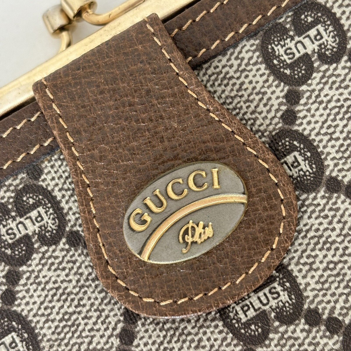 RARE 1970s OLD GUCCI PLUS VINTAGE WALLET PURSE MADE IN ITALY BEIGE