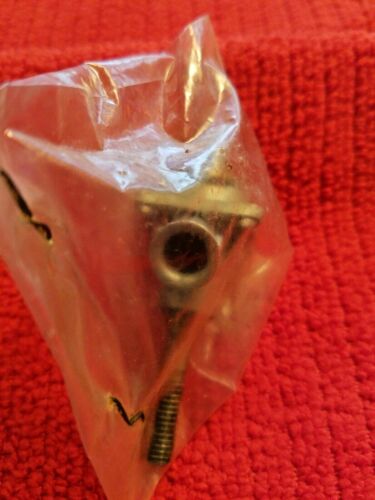 NEW Enya .09 Front Case and Crank Shaft for RC Engine - Picture 2 of 5