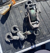 Little Mule Model 300 Lineman's strap hoist