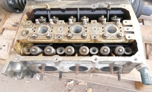 Polo 9N3 Ibiza Kopf Zylinderkopf Ventile 1,2 12V 47KW 64PS AZQ BME BZG