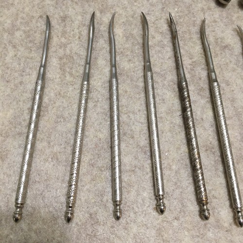 2 Vintage Nutcracker HMO steel tools with 10 Picks - Picture 2 of 6