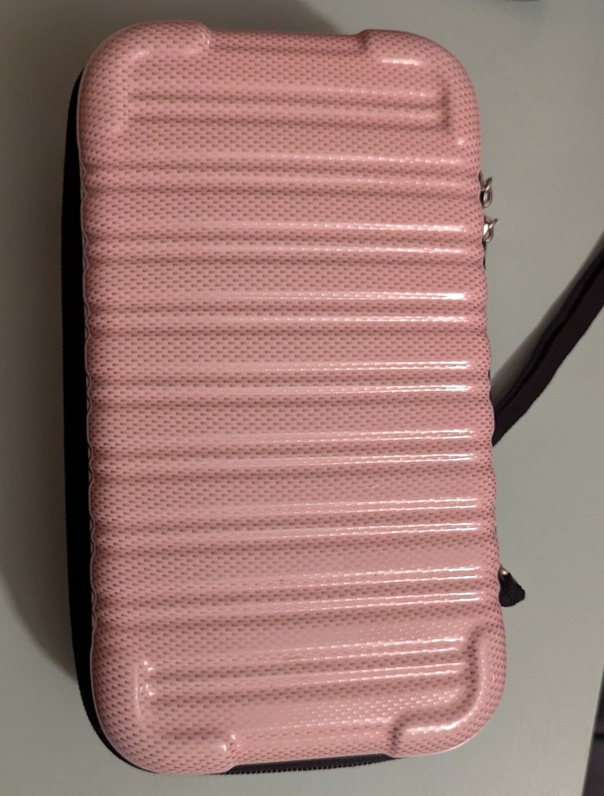 ❣️Great Gift❣️ iFLY Zip Around Hard Travel Case