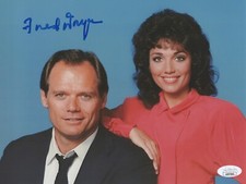 FRED DRYER Hand Signed HUNTER ACTOR 8x10 Photo AUTHENTIC Autograph JSA COA CERT