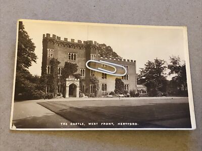 The Castle Wear Front Hertford, Außenansicht Garten RPPC 1931