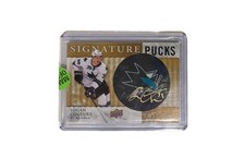 2014-15 Upper Deck Trilogy Logan Couture Signature Pucks