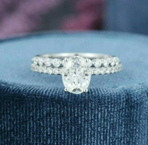 Anello da sposa in oro bianco massiccio 14 kt con diamanti taglio ovale... - Bild 1 von 4